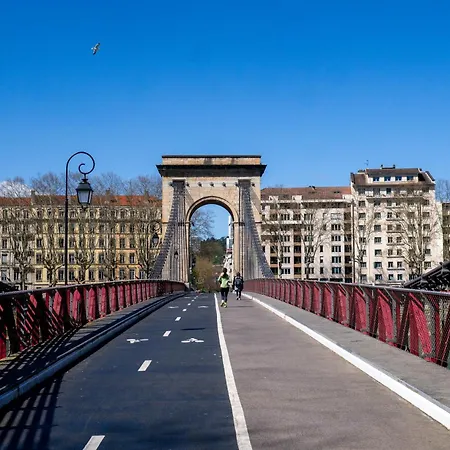 Apartment Vue Sur La Saone Lyon